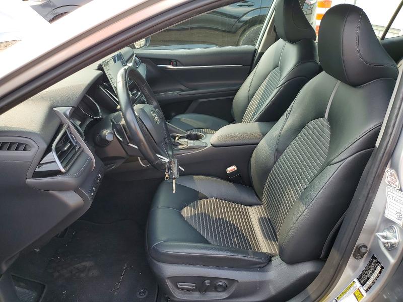 62956486 :رقم المزاد ، 4T1G11AKXNU627723 vin ، 2022 Toyota Camry مزاد بيع