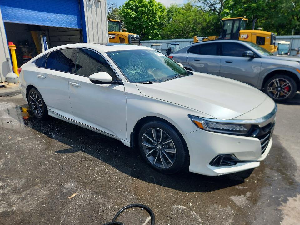 Продаж на аукціоні авто 2022 Honda Accord, vin: 1HGCV1F50NA048737, номер лоту: 61310126