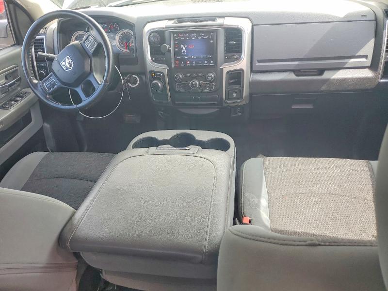 60606096 :رقم المزاد ، 1C6RR6LT4KS549124 vin ، 2019 Ram 1500 Classic مزاد بيع