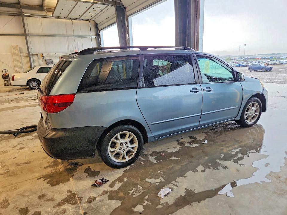 63186756 :رقم المزاد ، 5TDZA22C55S367178 vin ، 2005 Toyota Sienna مزاد بيع