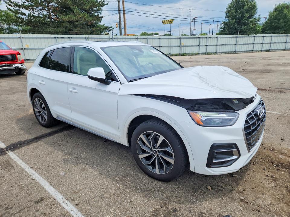 2021 Audi Q5 მანქანა იყიდება აუქციონზე, vin: WA1BAAFY8M2104765, აუქციონის ნომერი: 60040826