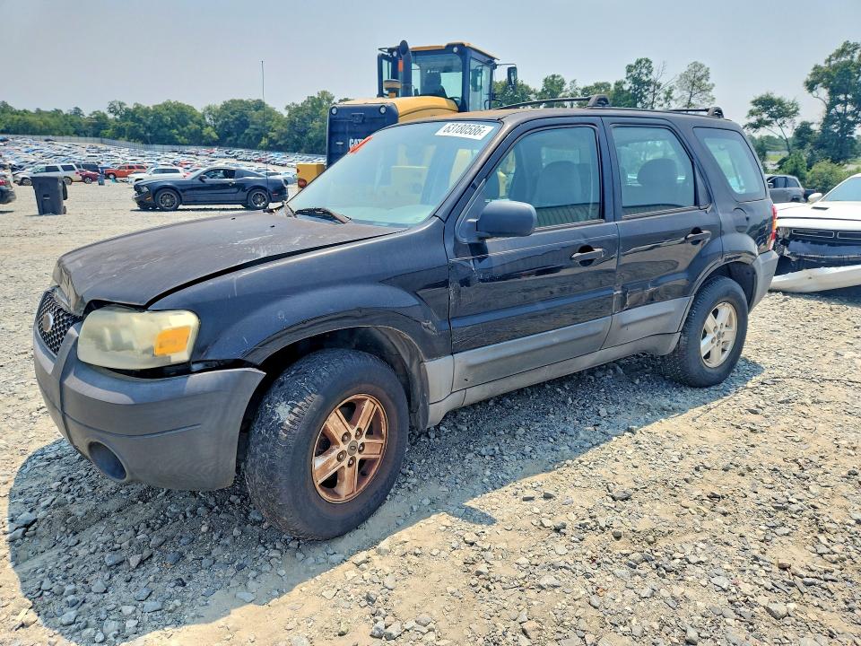 2005 Ford Escape მანქანა იყიდება აუქციონზე, vin: 1FMYU02Z35KD75729, აუქციონის ნომერი: 63180586