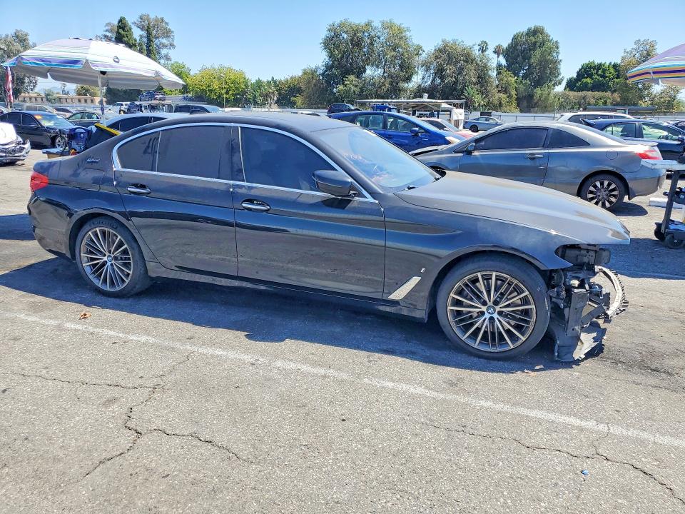 Продажа на аукционе авто 2018 Bmw 530e, vin: WBAJA9C52JB033971, номер лота: 62206766