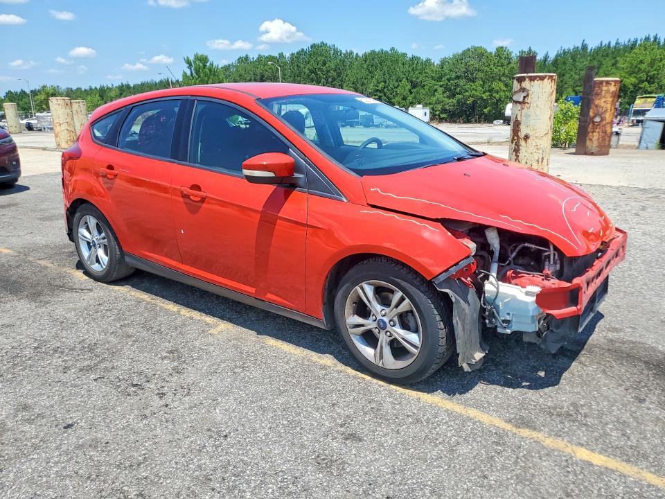 60231596 :رقم المزاد ، 1FADP3K2XEL144843 vin ، 2014 Ford Focus مزاد بيع