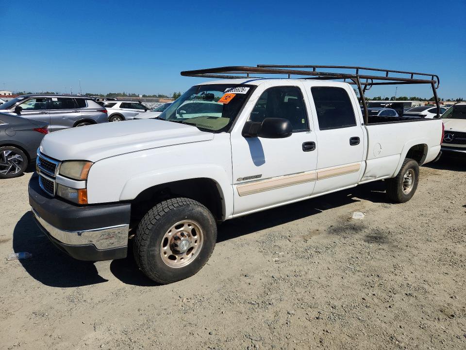 2005 Chevrolet Silverado მანქანა იყიდება აუქციონზე, vin: 1GCHC23U45F897753, აუქციონის ნომერი: 62636626