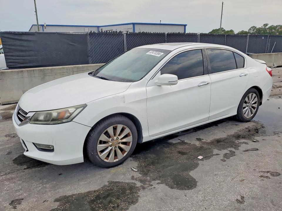 Продажа на аукционе авто 2013 Honda Accord, vin: 1HGCR2F8XDA077763, номер лота: 63470396