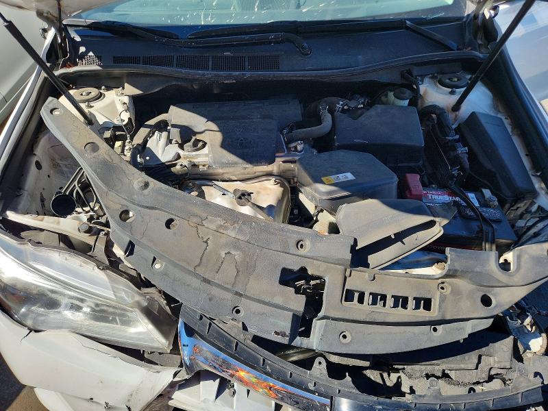63043026 :رقم المزاد ، 4T1BF1FK4HU773303 vin ، 2017 Toyota Camry مزاد بيع