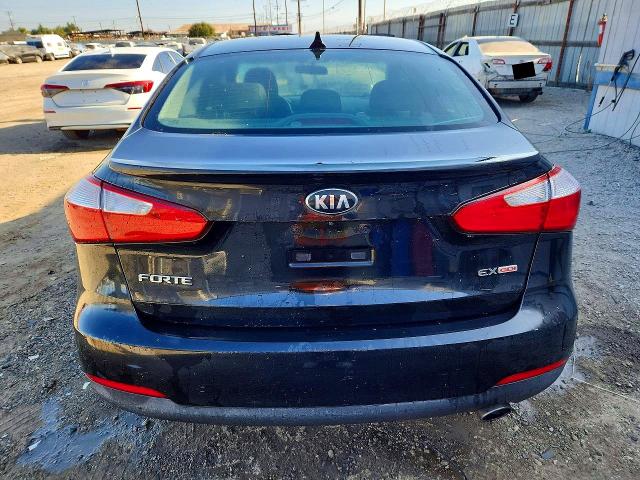 2016 Kia Forte მანქანა იყიდება აუქციონზე, vin: KNAFX4A80G5523479, აუქციონის ნომერი: 60513526