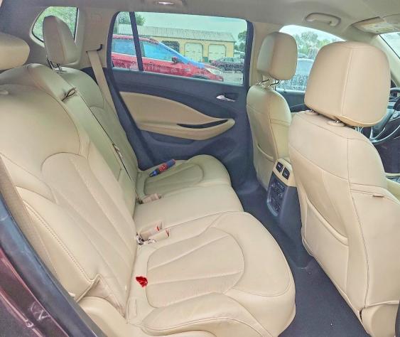 61733126 :رقم المزاد ، LRBFXBSA4HD181548 vin ، 2017 Buick Envision مزاد بيع
