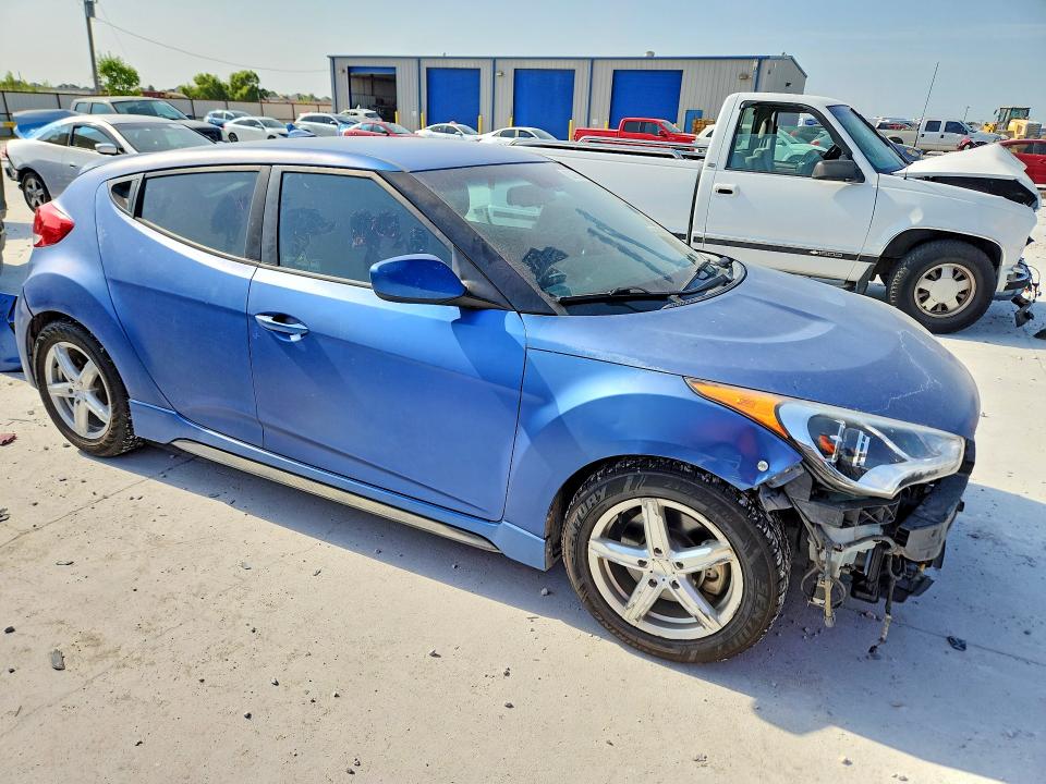 Продажа на аукционе авто 2016 Hyundai Veloster, vin: KMHTC6AE7GU252702, номер лота: 62487936