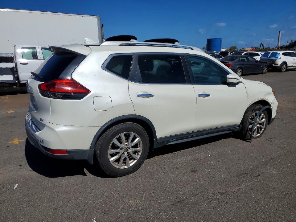 60077866 :رقم المزاد ، 5N1AT2MTXHC787394 vin ، 2017 Nissan Rogue مزاد بيع