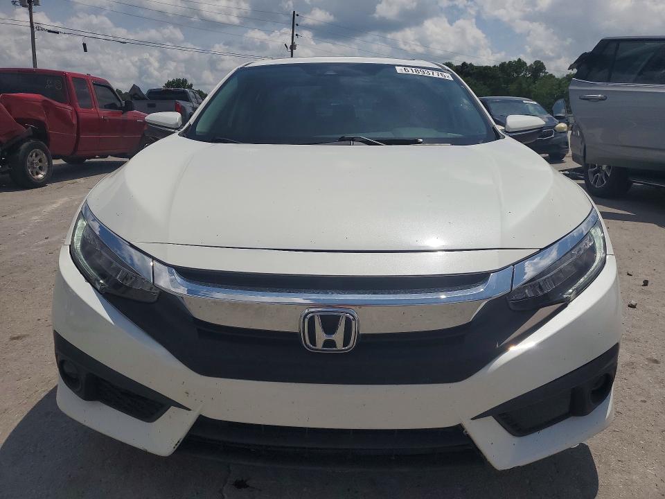 61893776 :رقم المزاد ، 19XFC1F95HE004433 vin ، 2017 Honda Civic مزاد بيع