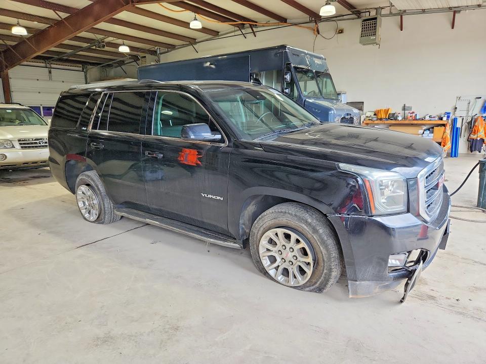 60392206 :رقم المزاد ، 1GKS2BKC8HR123837 vin ، 2017 Gmc Yukon مزاد بيع