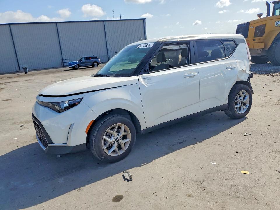 2025 Kia Soul მანქანა იყიდება აუქციონზე, vin: KNDJ23AUXS7968327, აუქციონის ნომერი: 61318836