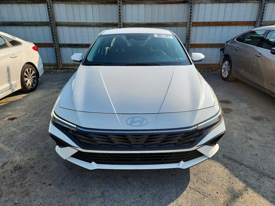 Продажа на аукционе авто 2026 Hyundai Elantra Hybrid, vin: KMHLM4DJ4TU199915, номер лота: 61169016