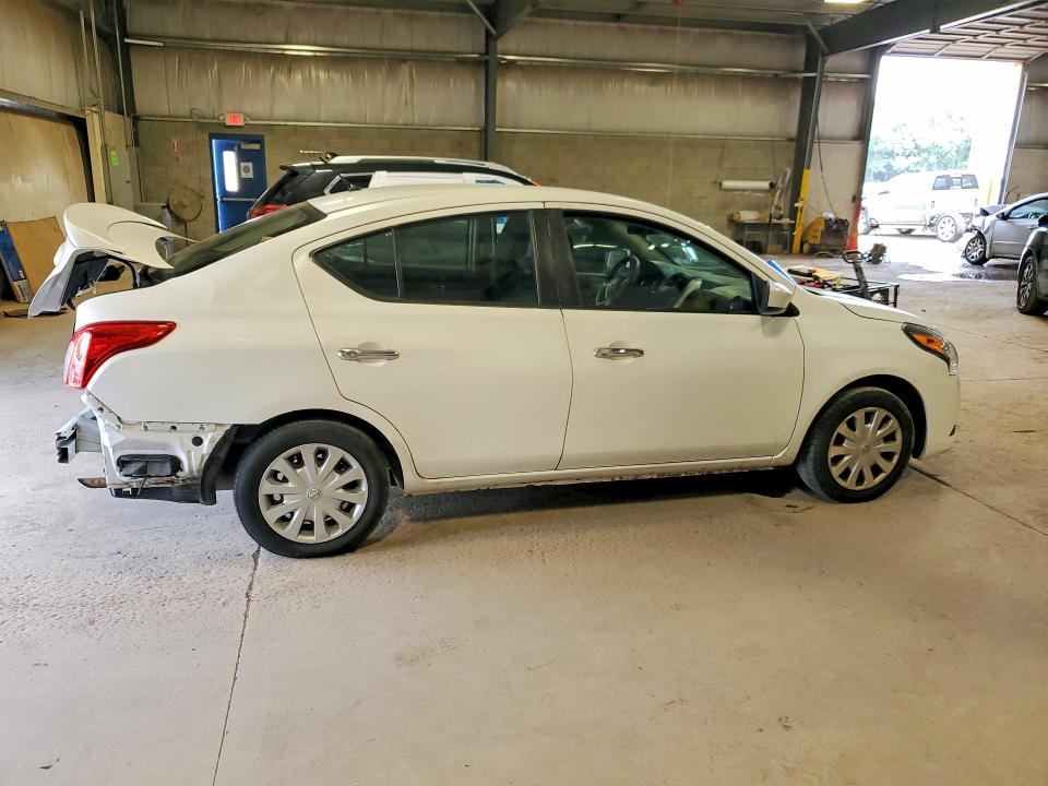 60566656 :رقم المزاد ، 3N1CN7AP2HL840110 vin ، 2017 Nissan Versa مزاد بيع