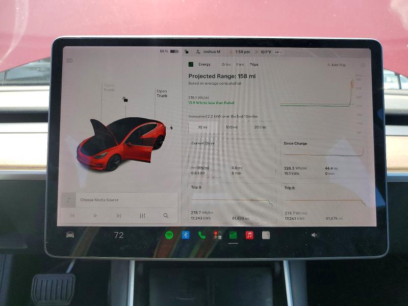 59246656 :رقم المزاد ، 5YJ3E1EA1JF102741 vin ، 2018 Tesla Model 3 مزاد بيع