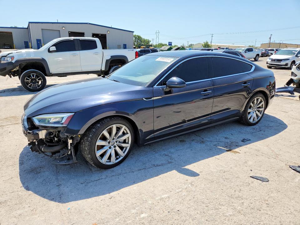 58993156 :رقم المزاد ، WAUBNCF56JA053048 vin ، 2018 Audi A5 مزاد بيع