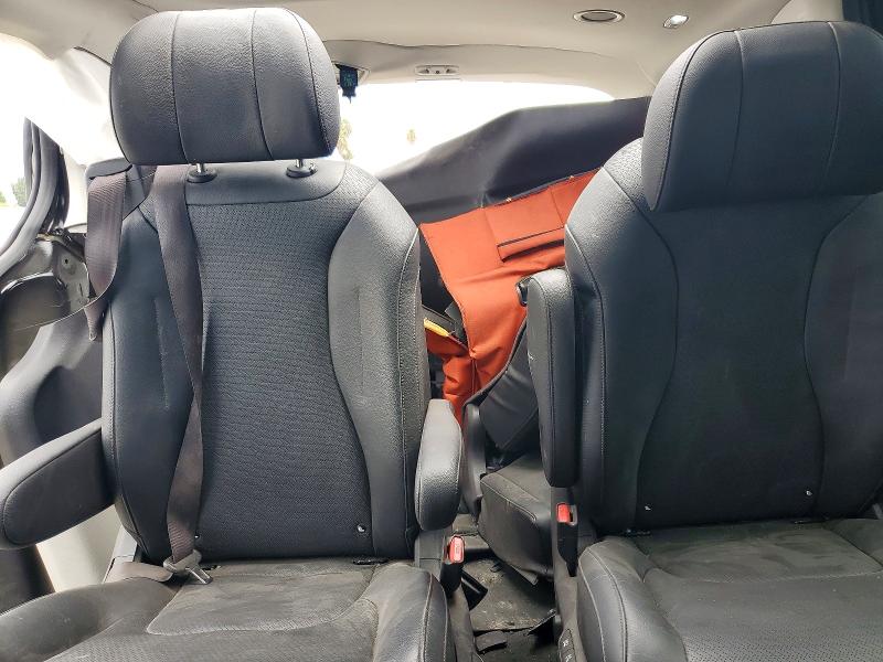 Aukcja sprzedaży 2023 Kia Carnival, vin: KNDNE5H33P6299199, numer aukcji: 60772756