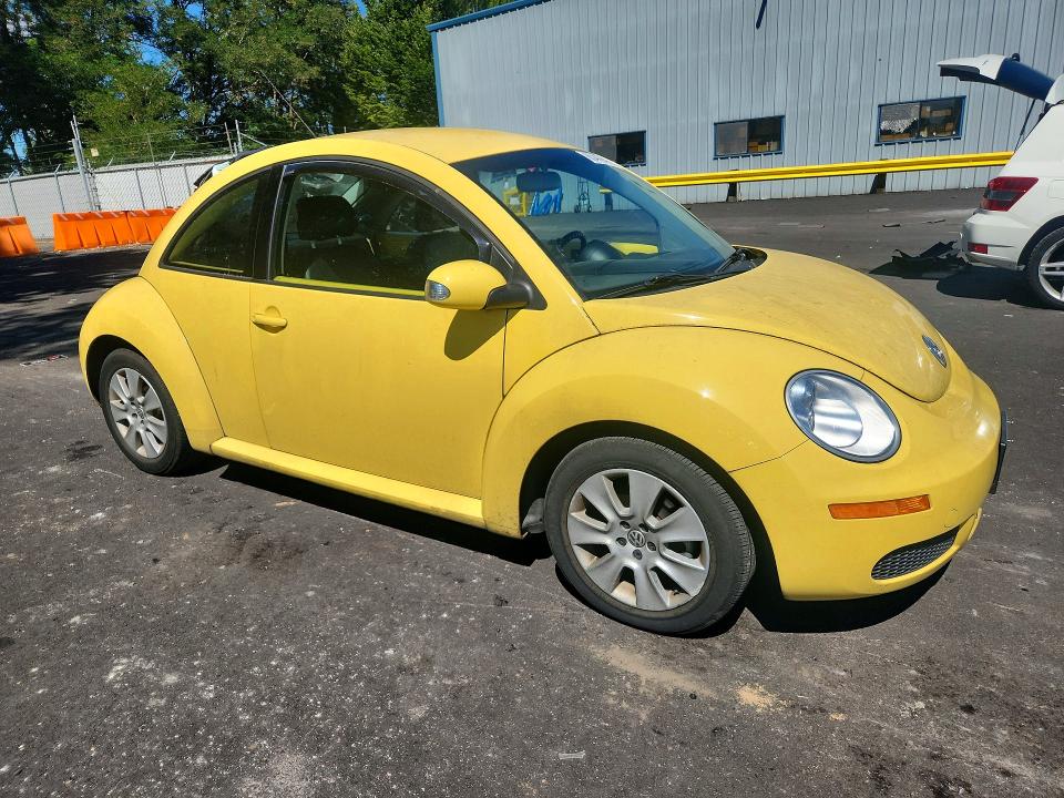 85449415 :رقم المزاد ، 3VWPW31C29M503169 vin ، 2009 Volkswagen New Beetle مزاد بيع