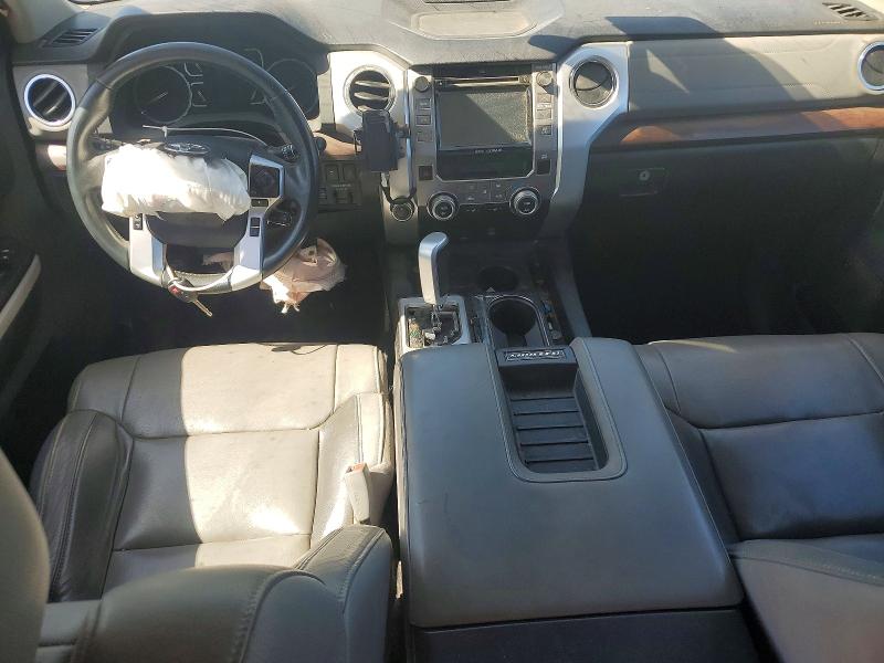 60408876 :رقم المزاد ، 5TFHY5F11KX828948 vin ، 2019 Toyota Tundra مزاد بيع