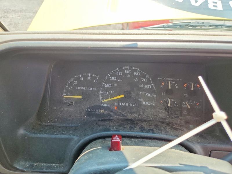 62630616 :رقم المزاد ، 3GKFK16RXVG520021 vin ، 1997 Gmc Suburban مزاد بيع
