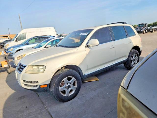 2004 Volkswagen Touareg მანქანა იყიდება აუქციონზე, vin: WVGBC67L74D038239, აუქციონის ნომერი: 63049326