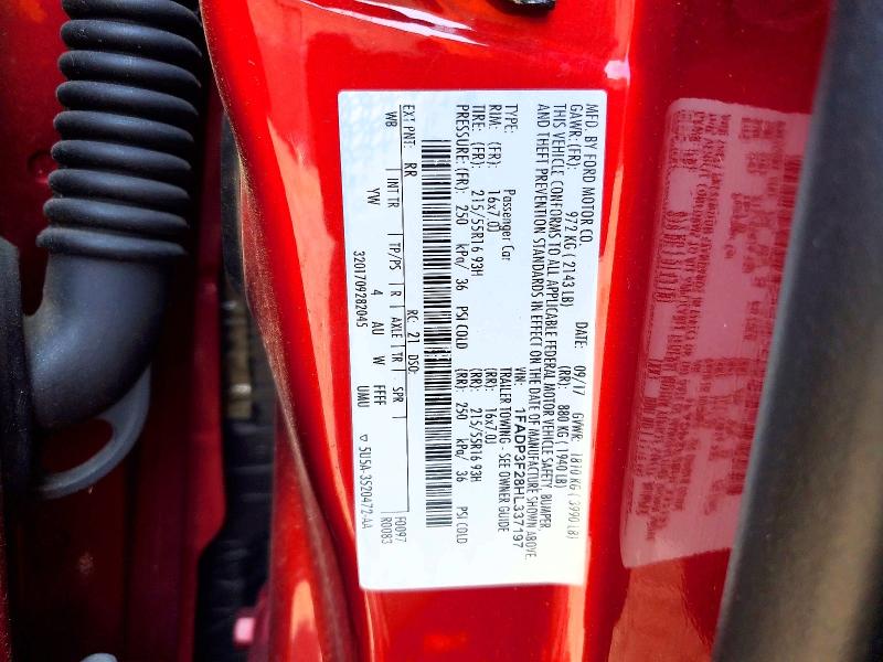 Продажа на аукционе авто 2017 Ford Focus, vin: 1FADP3F28HL337197, номер лота: 61217106