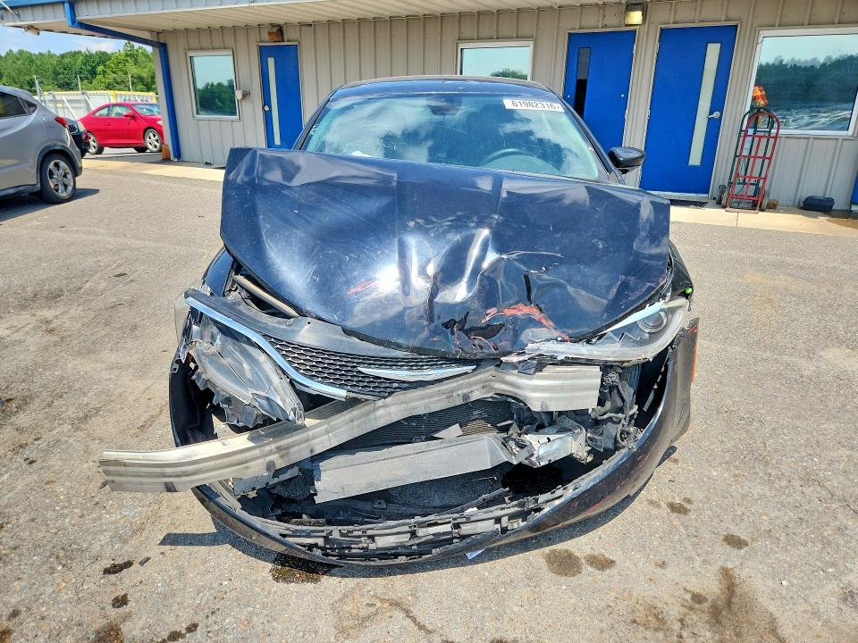 Aukcja sprzedaży 2015 Chrysler 200, vin: 1C3CCCAB2FN553190, numer aukcji: 61982316