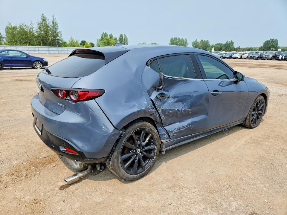 2020 Mazda 3 მანქანა იყიდება აუქციონზე, vin: JM1BPBMM8L1173146, აუქციონის ნომერი: 62666746