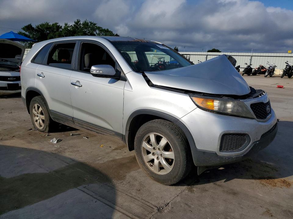 Продажа на аукционе авто 2013 Kia Sorento, vin: 5XYKT3A15DG359370, номер лота: 60948586