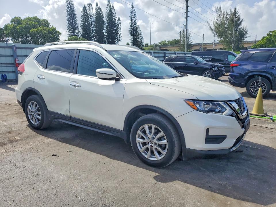 60856376 :رقم المزاد ، 5N1AT2MV2JC849247 vin ، 2018 Nissan Rogue مزاد بيع