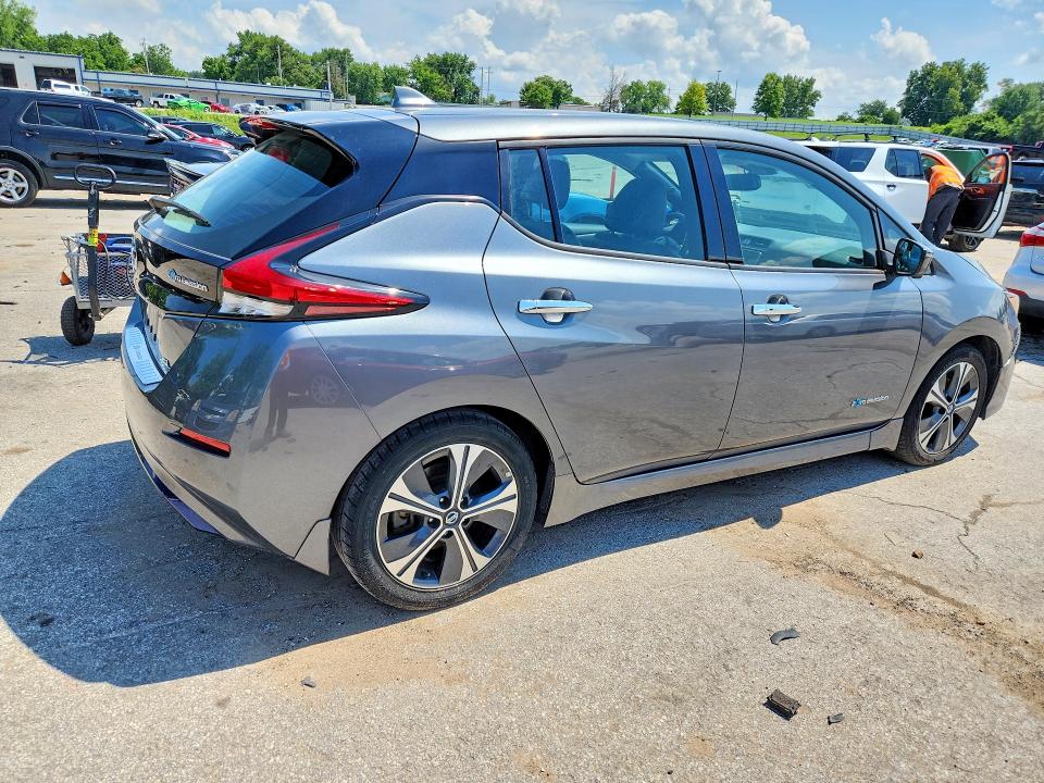 58780236 :رقم المزاد ، 1N4AZ1CP3KC307307 vin ، 2019 Nissan Leaf مزاد بيع