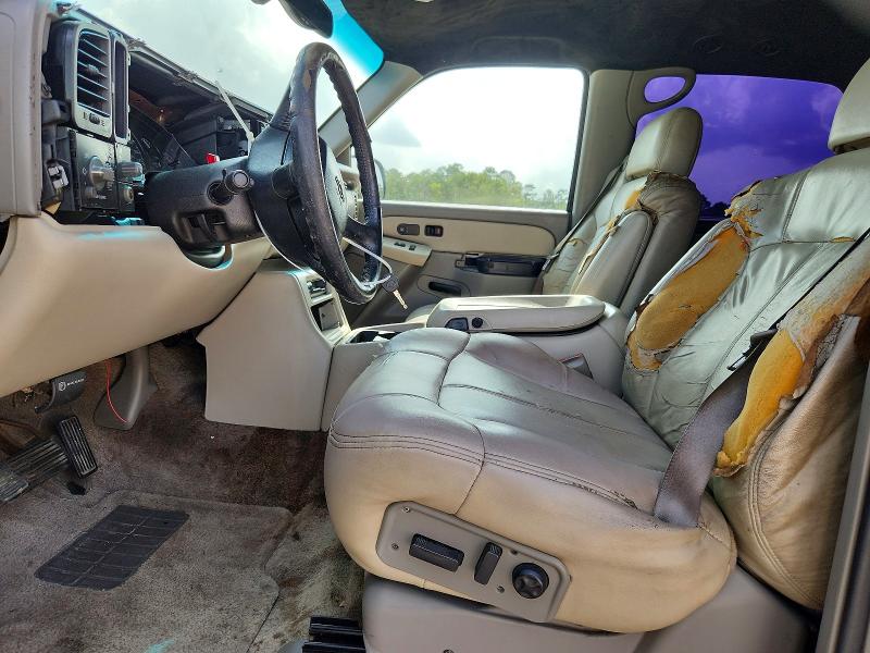 Продаж на аукціоні авто 2000 Chevrolet Suburban, vin: 3GNEC16T6YG169328, номер лоту: 62419546