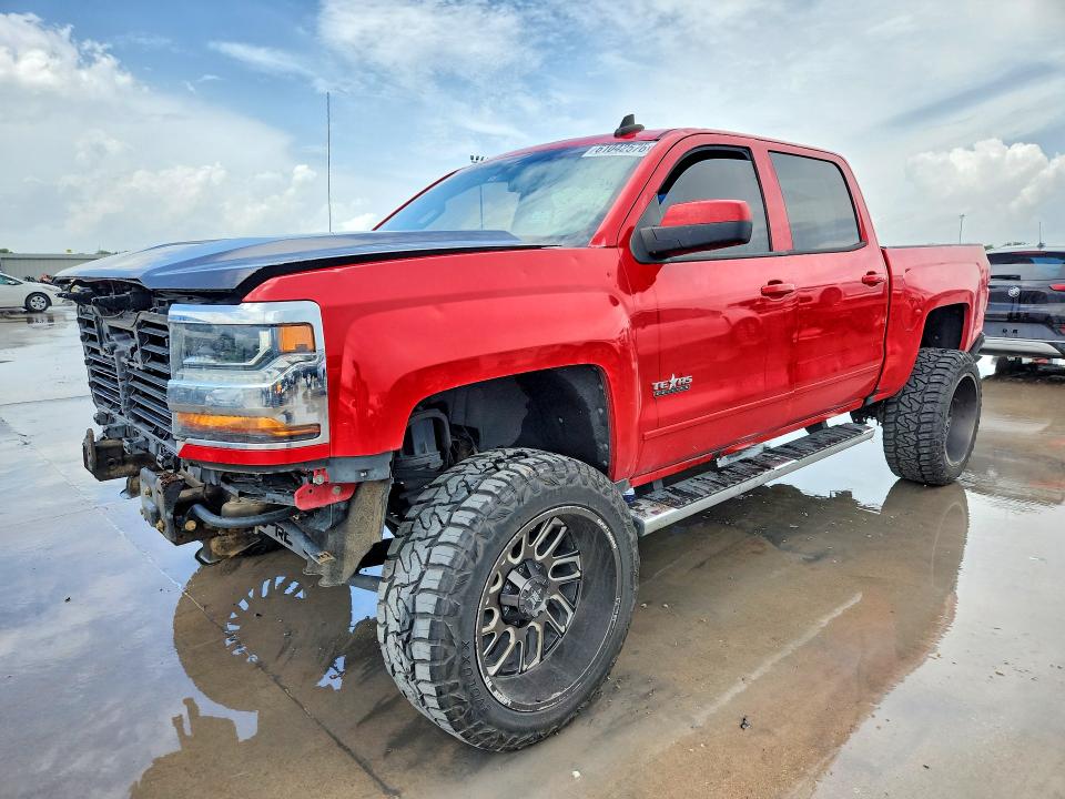 61042576 :رقم المزاد ، 3GCPCREC3JG422564 vin ، 2018 Chevrolet Silverado مزاد بيع