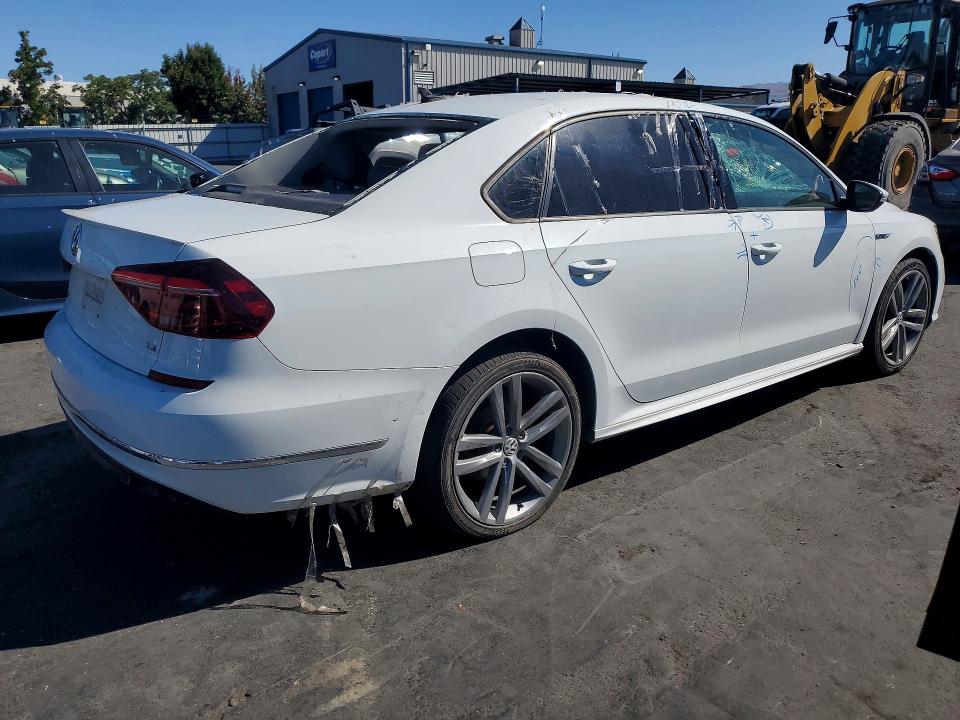 2018 Volkswagen Passat მანქანა იყიდება აუქციონზე, vin: 1VWAA7A36JC036971, აუქციონის ნომერი: 60258066
