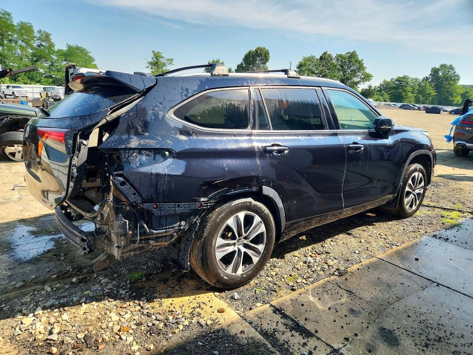 Продажа на аукционе авто 2020 Toyota Highlander, vin: 5TDHZRBH8LS503177, номер лота: 61434826