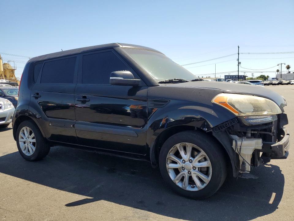 2013 Kia Soul მანქანა იყიდება აუქციონზე, vin: KNDJT2A68D7583960, აუქციონის ნომერი: 61226896