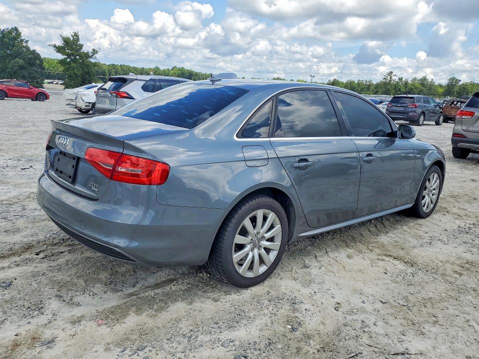 Продажа на аукционе авто 2015 Audi A4, vin: WAUBFAFL7FN008331, номер лота: 61087666