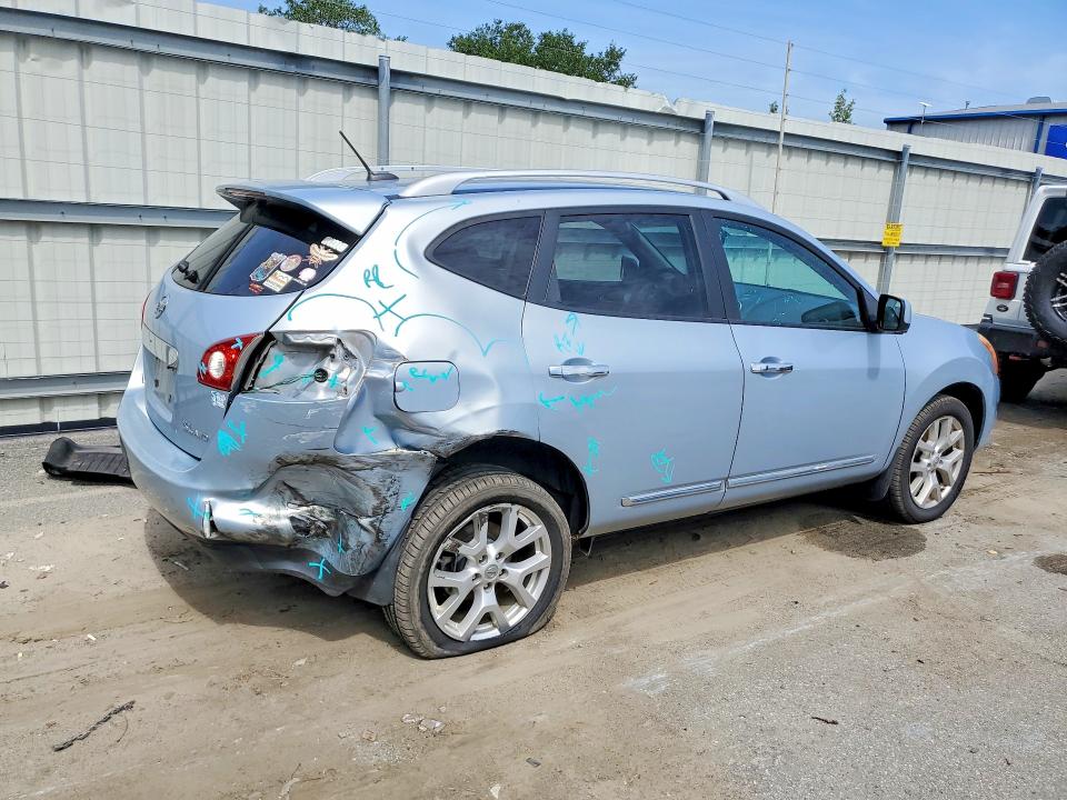 Продаж на аукціоні авто 2013 Nissan Rogue, vin: JN8AS5MV7DW138000, номер лоту: 62103836