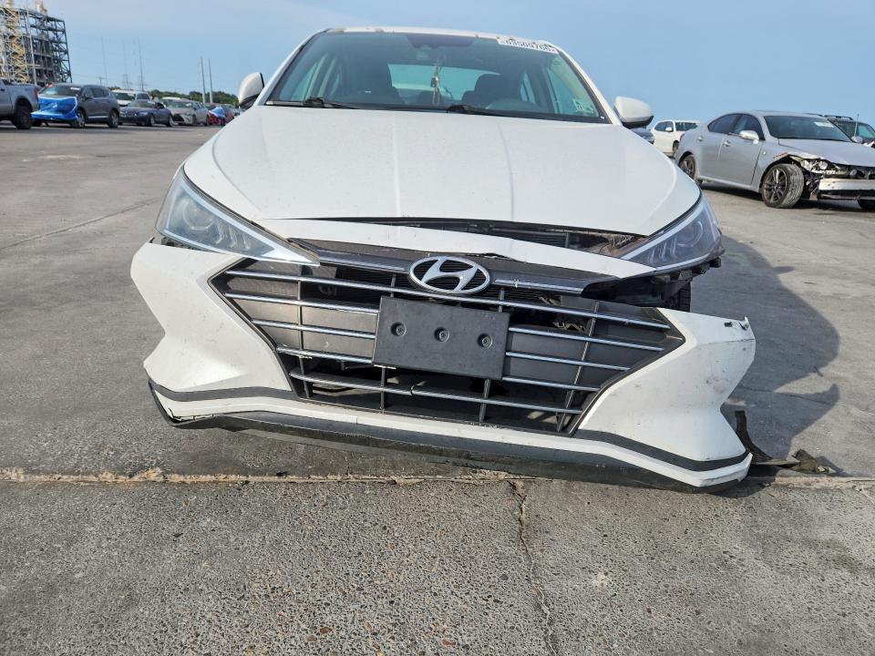 63509766 :رقم المزاد ، 5NPD84LF5LH547953 vin ، 2020 Hyundai Elantra مزاد بيع