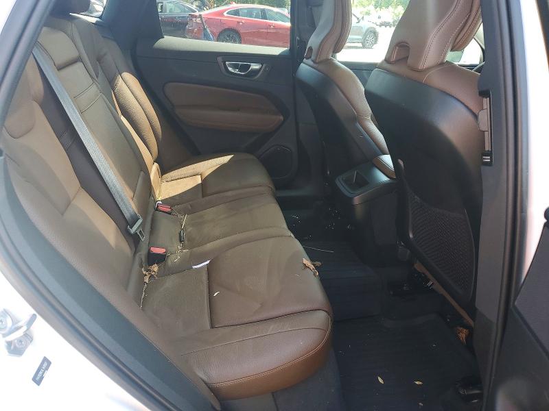 Продаж на аукціоні авто 2020 Volvo Xc60, vin: YV4102RKXL1410997, номер лоту: 62640366