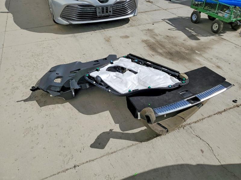 2018 Kia Sorento მანქანა იყიდება აუქციონზე, vin: 5XYPKDA50JG370029, აუქციონის ნომერი: 59697966