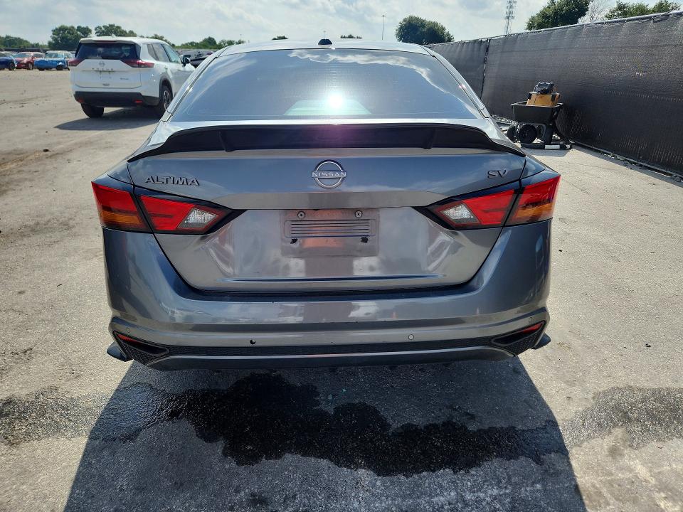 61875306 :رقم المزاد ، 1N4BL4DV6PN318883 vin ، 2023 Nissan Altima مزاد بيع