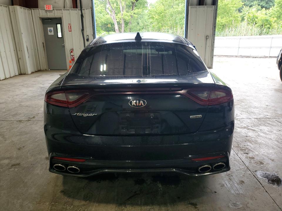 85604825 :رقم المزاد ، KNAE15LAXJ6013113 vin ، 2018 Kia Stinger مزاد بيع