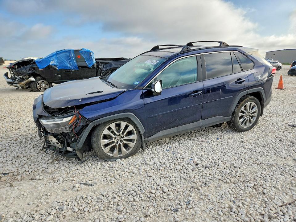Продажа на аукционе авто 2023 Toyota Rav4, vin: 2T3C1RFV1PW265727, номер лота: 61790476