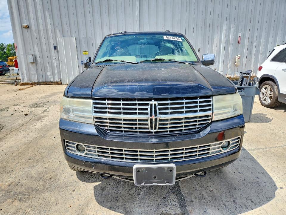 2007 Lincoln Navigator მანქანა იყიდება აუქციონზე, vin: 5LMFU28527LJ05375, აუქციონის ნომერი: 62636656