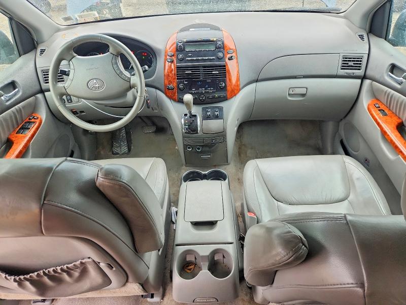 Продажа на аукционе авто 2008 Toyota Sienna, vin: 5TDBK22C88S015831, номер лота: 62045406