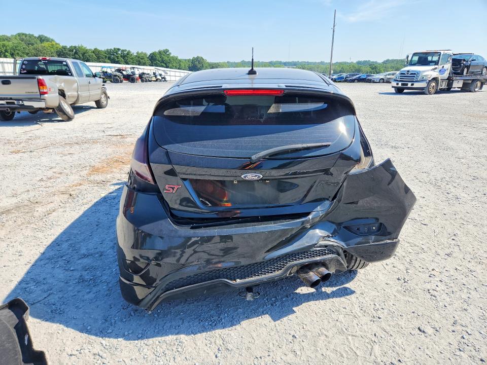 61587626 :رقم المزاد ، 3FADP4GX0KM121124 vin ، 2019 Ford Fiesta مزاد بيع