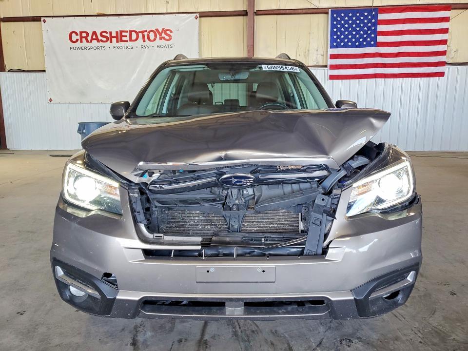 Продажа на аукционе авто 2017 Subaru Forester, vin: JF2SJATCXHH428416, номер лота: 60895456